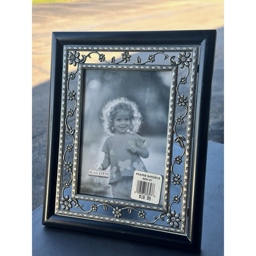 Malden 5x7 Photo Frame Prairie Gardens Floral Metal Silver Black Tabletop